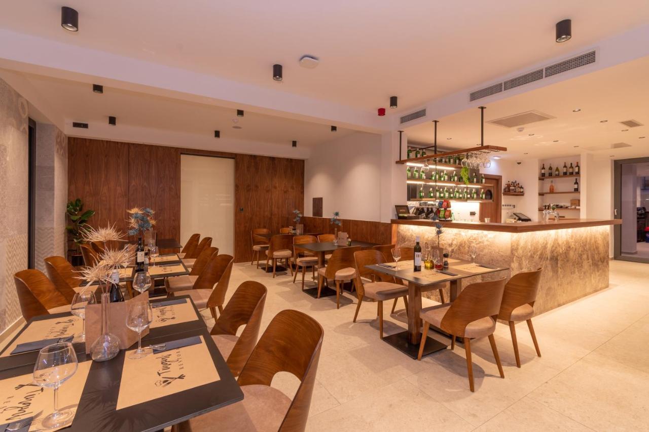 Hotel Batuda Split Luaran gambar