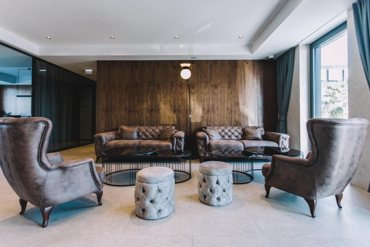 Hotel Batuda Split Luaran gambar