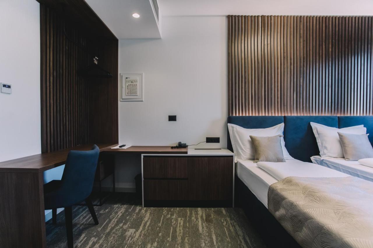 Hotel Batuda Split Luaran gambar
