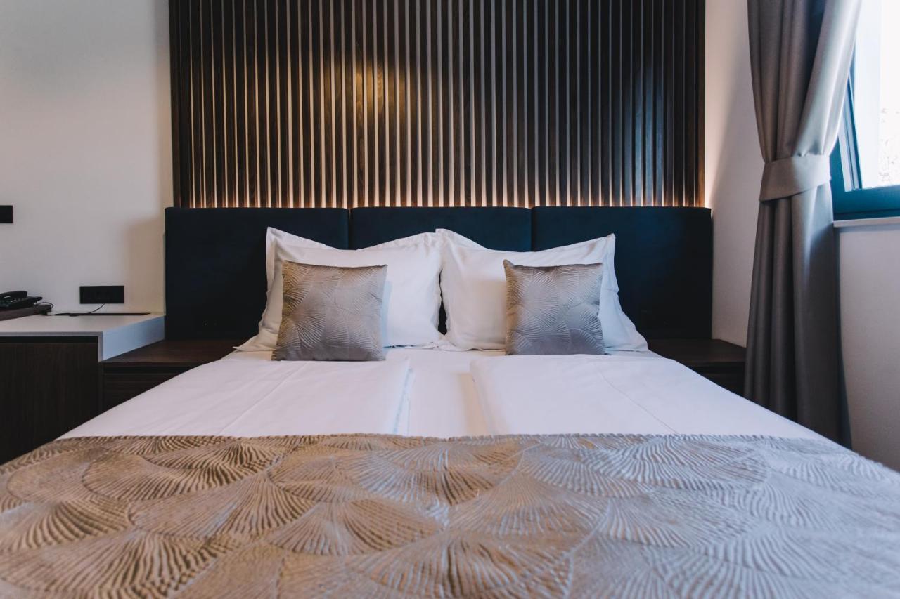 Hotel Batuda Split Luaran gambar
